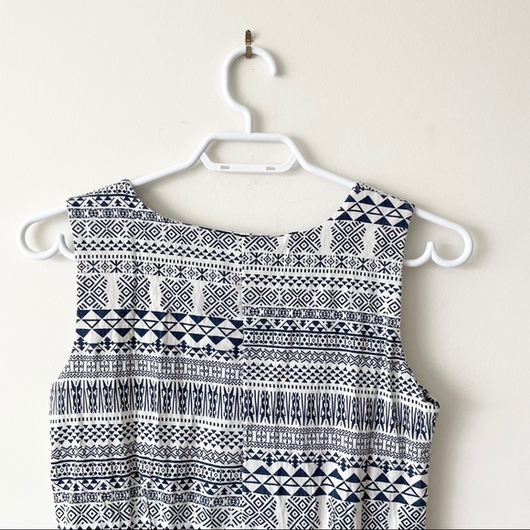 💙Patterned Dress - Picture 4 of 7